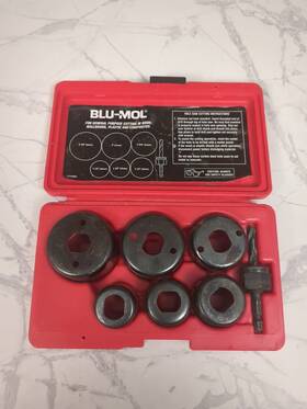 E2120935 Blu-mol 6561 Carbon Steel Hole Saw Kit With 7 Pieces