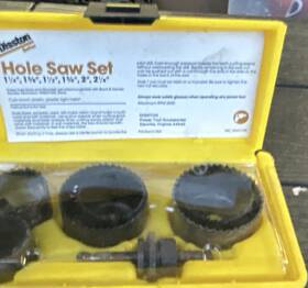Mc901106 Disston Hole Saw Set 1 1/4 2 1/8 In Steel For Wood Plastic Light Metal