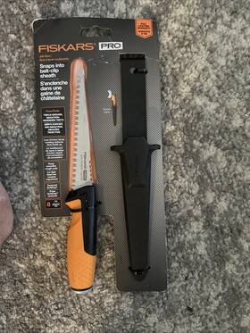 730100 Fiskars New 6in Steel Blade Jab Saw With Softgrip Handle And Sheath