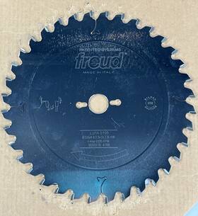 Lu1a01 Freud 36 T Carbide Tipped Blade For Crosscutting New/open Box