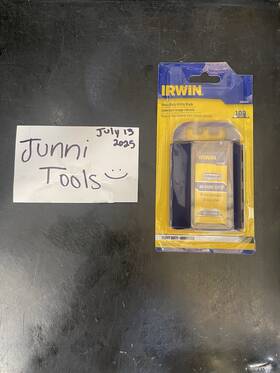 10504148 Irwin Heavy Duty Utility Balde