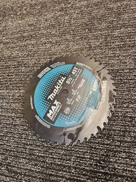 E-06965 Makita 8 1/2 Inch 45t Carbide Tipped Max Efficiency Miter Saw Blade