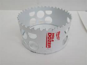 49-56-0738 Milwaukee 3-1/2 Inch Hole Dozer Saw