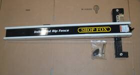 Bxw181902 Shop Fox Industrial Rip Fence For W1819 Cabinet Table Saw