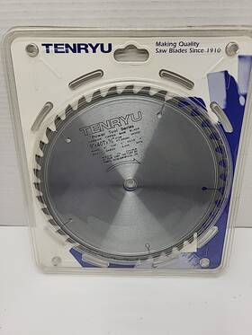 Pt-23040 Tenryu 9 Inch X 40t 5/8 Carbide Tipped Saw Blade Tooth For Wood New