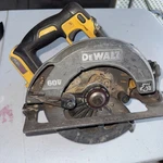 Dewalt DCS575B 60V Flexvolt Circular Saw. Fixed Price $100.00.