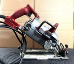Skilsaw SHD77M 15A 7-1/4" Mag Worm Drive W-new Metal + Concrete Blade. Fixed Price $85.00.