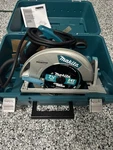 Makita 1/4" Magnesium Circular Saw 110V 5007MG Includes Carrying Case. Fixed Price $120.00.