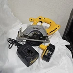 Dewalt 18 Volt Xrp 6 1/2 Inch Circular Saw DC390 With Battery And Charger Works. Fixed Price $52.99.