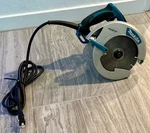 MAKITA*5007MG**120 V* 7-1/4" Magnesium Circular Saw*parts Only..base Missing. Fixed Price $79.00.
