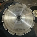 Oldham 6-1/2" Saw Blade Universal Arbor 12 Tooth Pc Vintage Used. Fixed Price $15.00.