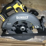 Dewalt 60 Flexvolt 1/4" Brushless Circular Saw DCS578B ( Tool Only). Fixed Price $189.99.
