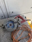 Skilsaw Southpaw Sidewinder 7-1/4 Inch 15-AMP Circular. Fixed Price $60.00.