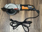 Circular Saw Worx WX429L 4-1/2" 120 V Corded Compact Great Working Condition.. Fixed Price $45.00.