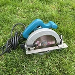 Makita 5740 Nb 7-1/4" Circular Saw, 120V, 10.5 A, W/ Blade Used.. Fixed Price $59.92.