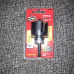 Vermont American 18324 Hole Saw With Mandrel, 1-1/2". Fixed Price $12.00.