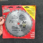 New Vermont American Titanium 7-1/4" 24 Carbide Teeth, Saw Blade 27817. Fixed Price $18.99.