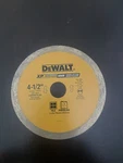 Dewalt 4.5" X 20MM Arbor DW861W Tile Porcelain Diamond Blade Brand New. Fixed Price $17.00.