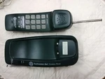 Southwest Bell Freedom Green Vintage Cordless Telephone. Fixed Price $18.00.
