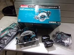 Makita 18V Lxt 6-1/2" Brushless Circular Saw W/ 2-5AH Batteries,bag # XSH03T ... Fixed Price $500.00.
