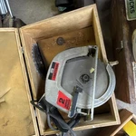 Craftsman 2 Horse Power Corded Circular Saw Right Blade Gray Black W/. Fixed Price $23.00.