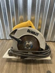Dewalt Heavy-duty 1/4 Inch Circular Saw ( DW367 ) 120 Volt Tested. Fixed Price $69.99.