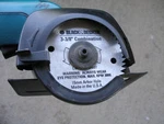 Makita Circular Saw, 9.6V 5081D Charger, Battery. Fixed Price $45.00.