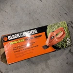 Black & Decker GS500 Garden Shear Combo 3.6 V W Interchangeable Blad. Fixed Price $15.00.