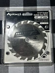 Avanti Corded Carbide Saw Blade 5/8"-1/2" Arbor New. Fixed Price $15.00.