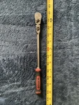Matco 1/4 Drive Locking Flex Head Ratchet, Red .some Rust ..works Fine. Fixed Price $79.00.