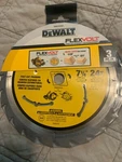 Pack Dewalt DWAFV37243 Flexvolt 7-1/4" Tooth Circular Saw Blades. Fixed Price $37.00.