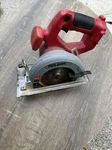 Skilsaw Cordless Circular 2575 Volt 5-3/8" Tested No Battery. Fixed Price $20.00.