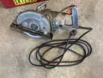 Skilsaw Super Heavy Duty Worm Drive 1/4" Circular Model 77 & Case !. Fixed Price $99.77.